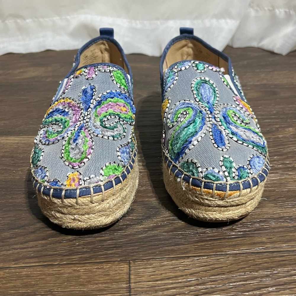 Preloved-SAM EDELMAN Carrin Platform Embroidered Espadrilles.
